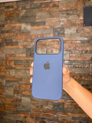 Capas de Silicone para iPhone 18 Pro