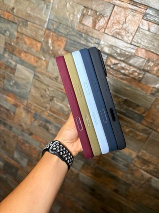 Capas de Silicone para iPhone 18 Pro