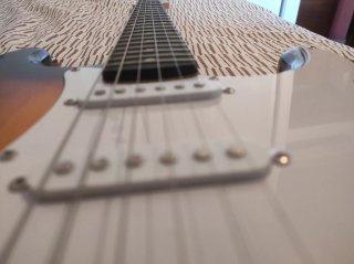 Guitarra Stratocaster