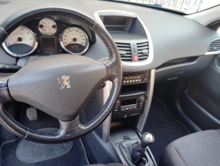 PEUGEOT 207 AÑO 2008
