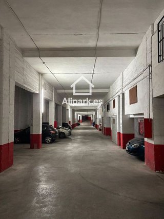Garaje en venta en Babel en Alicante