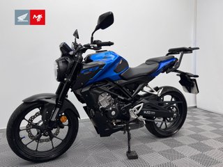 HONDA CB 125 R 2025 7612 kms.