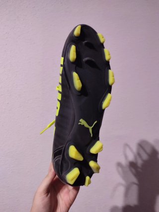 Botas de fútbol Puma Talla 43