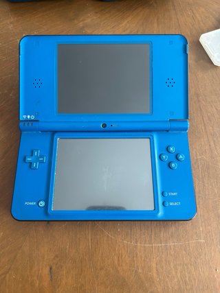 Nintendo DSi XL Azul + Inazuma Eleven 1