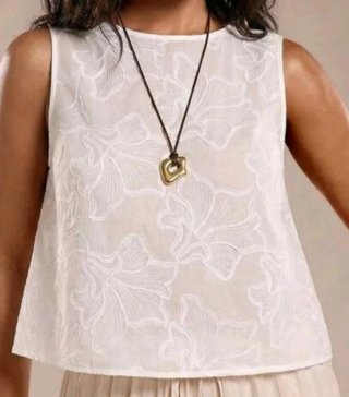 Blusa nueva sin etiqueta Blanca Talla 42