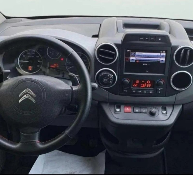 Citroën Berlingo Multispace 1.6 BlueHDi Feel 2016, foto 10