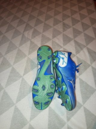 Botas de fútbol Puma azules