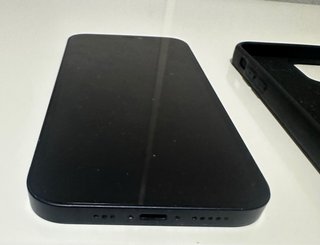 iPhone 12 Preto Novo (Para Reparar Bateria)