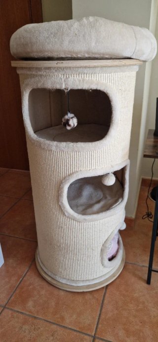 Rascador para gatos de tela y sisal