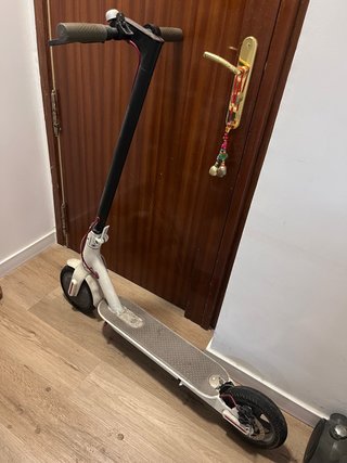 Patinete Eléctrico Xiaomi Mi M365
