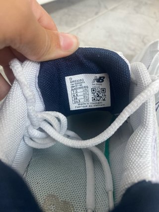 Zapatillas New Balance 530 Gris y Blanco