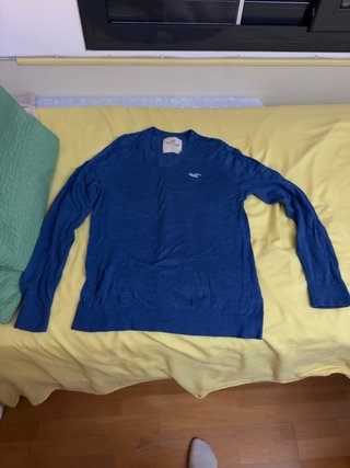 Jersey Hollister Azul Talla M