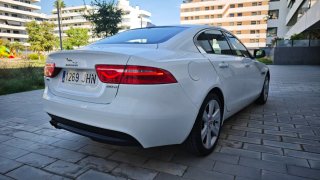 Jaguar XE 2.0D 180CV Autom. 110000km
