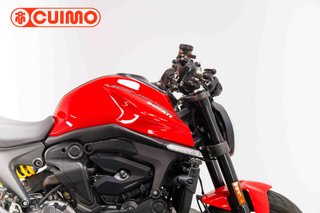 DUCATI MONSTER +