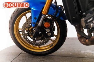 YAMAHA XSR 900