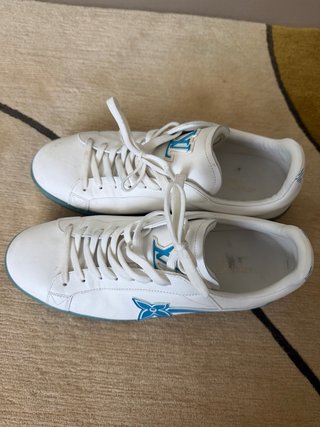 Zapatillas Louis Vuitton Blancas y Azules