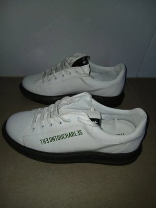 Zapatillas blancas The Untouchables T42