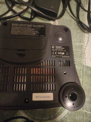 Nintendo (1) 64 Europea Completa + Juego