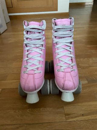 Patines 4 ruedas rosas talla 36