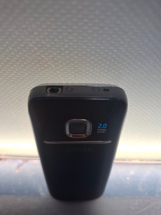 Teléfono móvil, Nokia 2730
