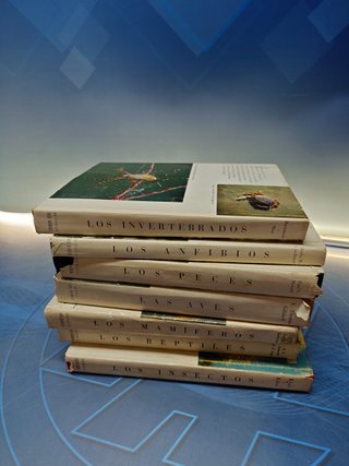 Enciclopedia. El Mundo de la naturaleza. Seix Barral. 7 tomos. Animales. 1960