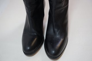 Botas Altas de Piel Negras Muratti
