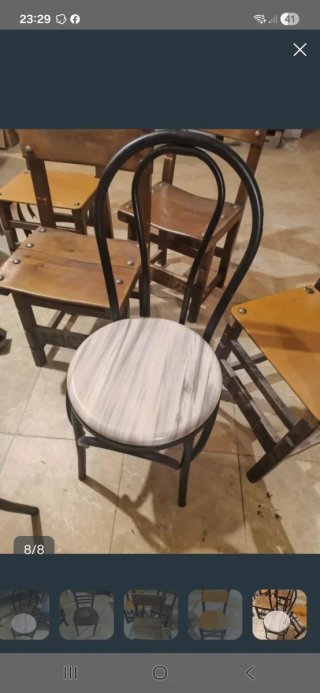Mesas y Sillas Varias