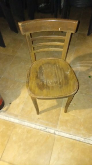 Mesas y Sillas Varias