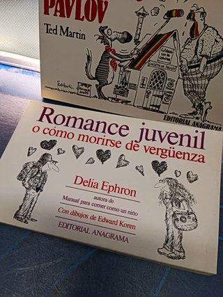 libros de humor gráfico, CAMBIOS Y RECAMBIOS + ROMANCE JUVENIL + MANUAL PARA COMER COMO UN NIÑO + LA CASETA DE PAVLOV , ANAGRAMA, 1983