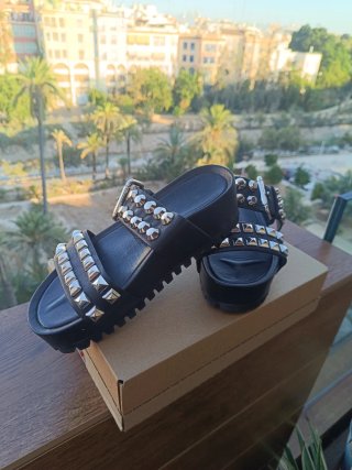 Sandalias Plataforma Kennel & Schmenger tachuelas