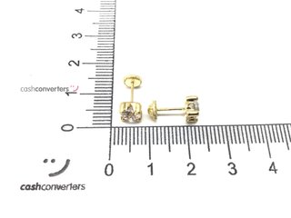 pendientes oro 18k con piedra