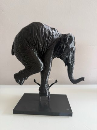 Figura Decorativa Elefante y Acróbata