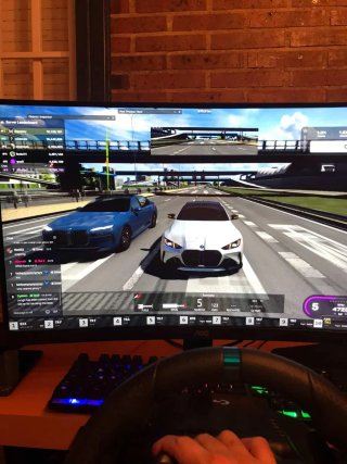 Volante per PC Logitech G923 + BASE