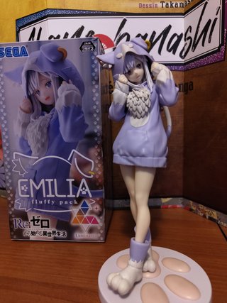 Figura Emilia Fluffy Pack - Re:Zero