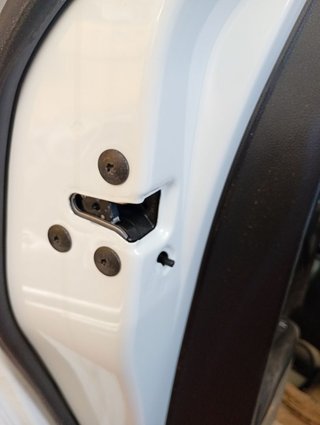 CERRADURA PUERTA TRASERA IZQUIERDA Renault Clio V (08.2019->)
