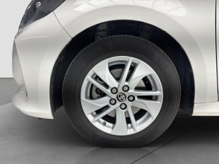 Toyota Yaris 1.5 120H Business Plus