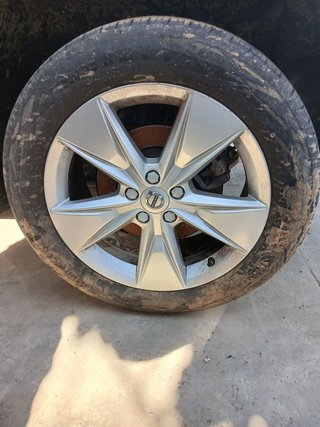 JUEGO LLANTAS Volvo XC40 (2017->)
