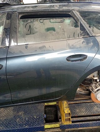PUERTA TRASERA IZQUIERDA Cupra Leon Sportstourer (KL8)(09.2020->)