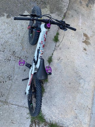 Bicicleta Infantil Commencal Clash 20