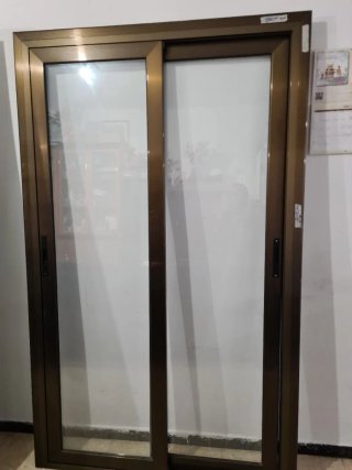 Puerta corredera de aluminio 119x203 cm