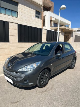 Peugeot 206+ GENERATION