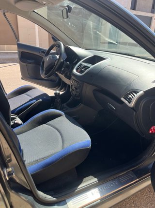 Peugeot 206+ GENERATION