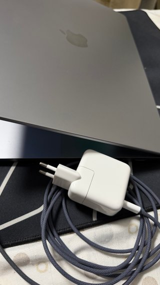 MacBook Pro 16p Apple M1 Pro 2021