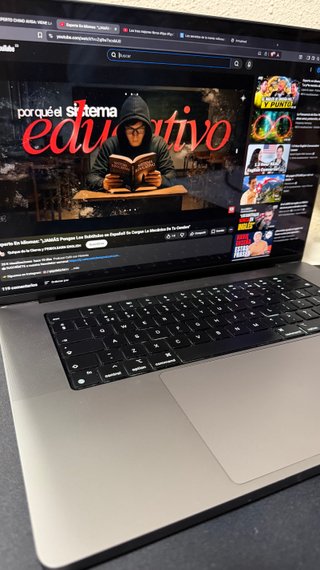 MacBook Pro 16p Apple M1 Pro 2021