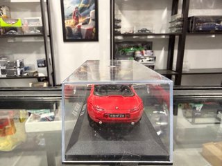 Miniatura BMW Z8 1:43