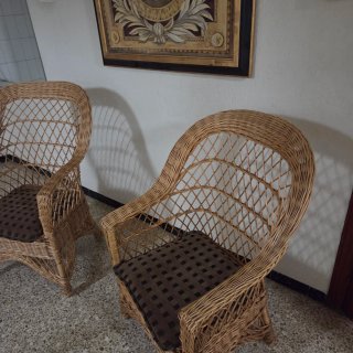 Pareja de Sillas de Mimbre y Ratán