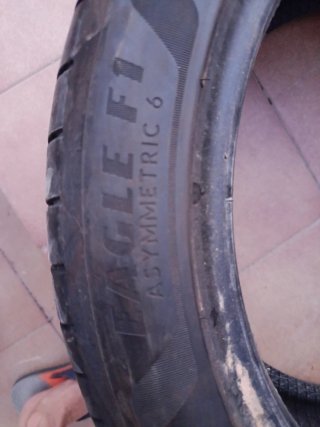Neumático Goodyear
