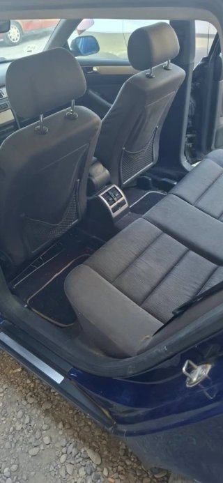 Audi A6 2001