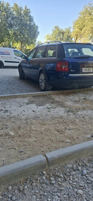 Audi A6 2001