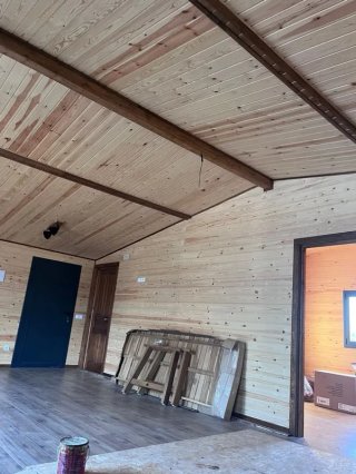Revestimiento de paredes con madera en Tortosa
